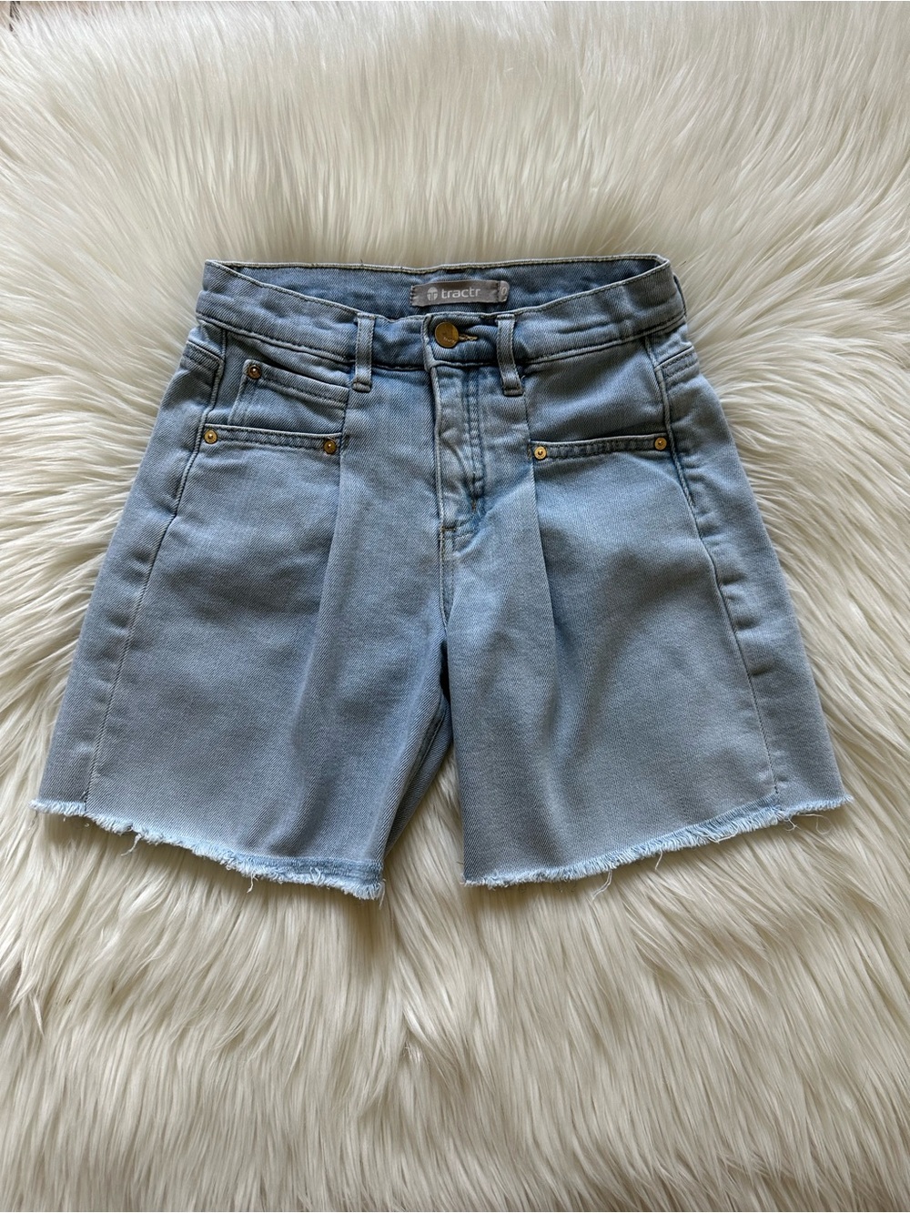 Tractr Light Wash Bermuda Shorts